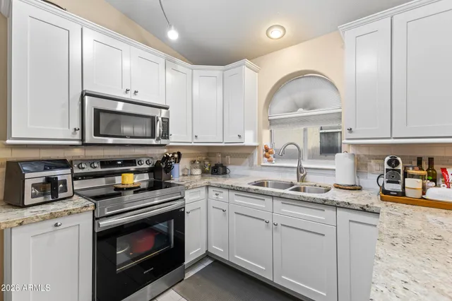 $415,000 | 8948 West Fargo Drive, Peoria, AZ 85382