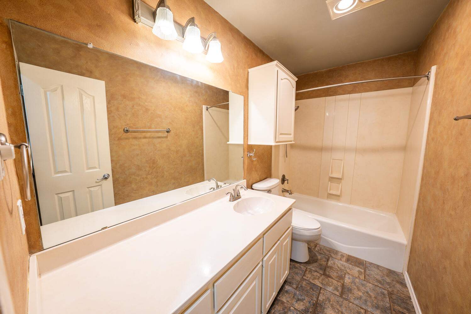 10907 Raleigh Avenue Lubbock, TX 79424 - Photo 14 of 27 DSC00969
