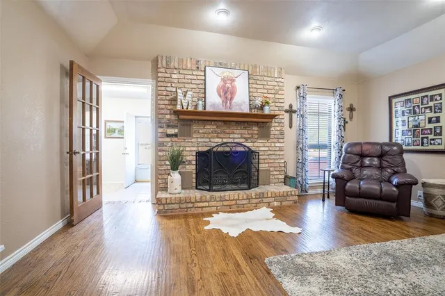 $950,000 | 13978 Ridgetop Road, Roanoke, TX 76262