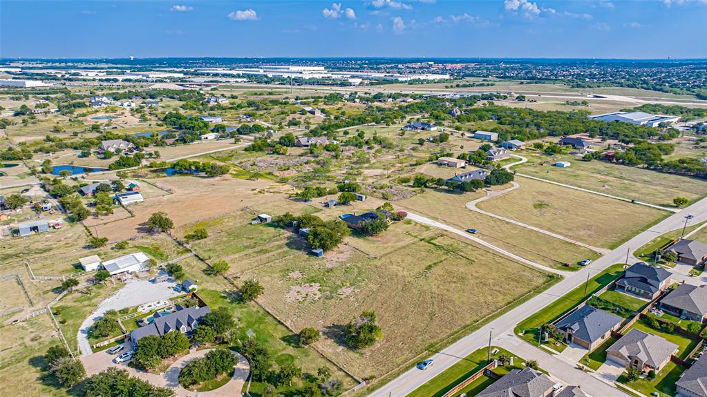 13978 Ridgetop Road Roanoke, TX 76262 - Photo 5 of 40
