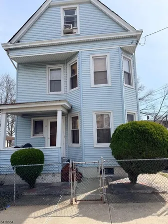 $600,000 | 106 North 6th Street, Unit 2, Paterson, NJ 07522