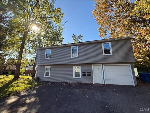 $925 | 127 1/2 Matty Avenue, Salina, NY 13211