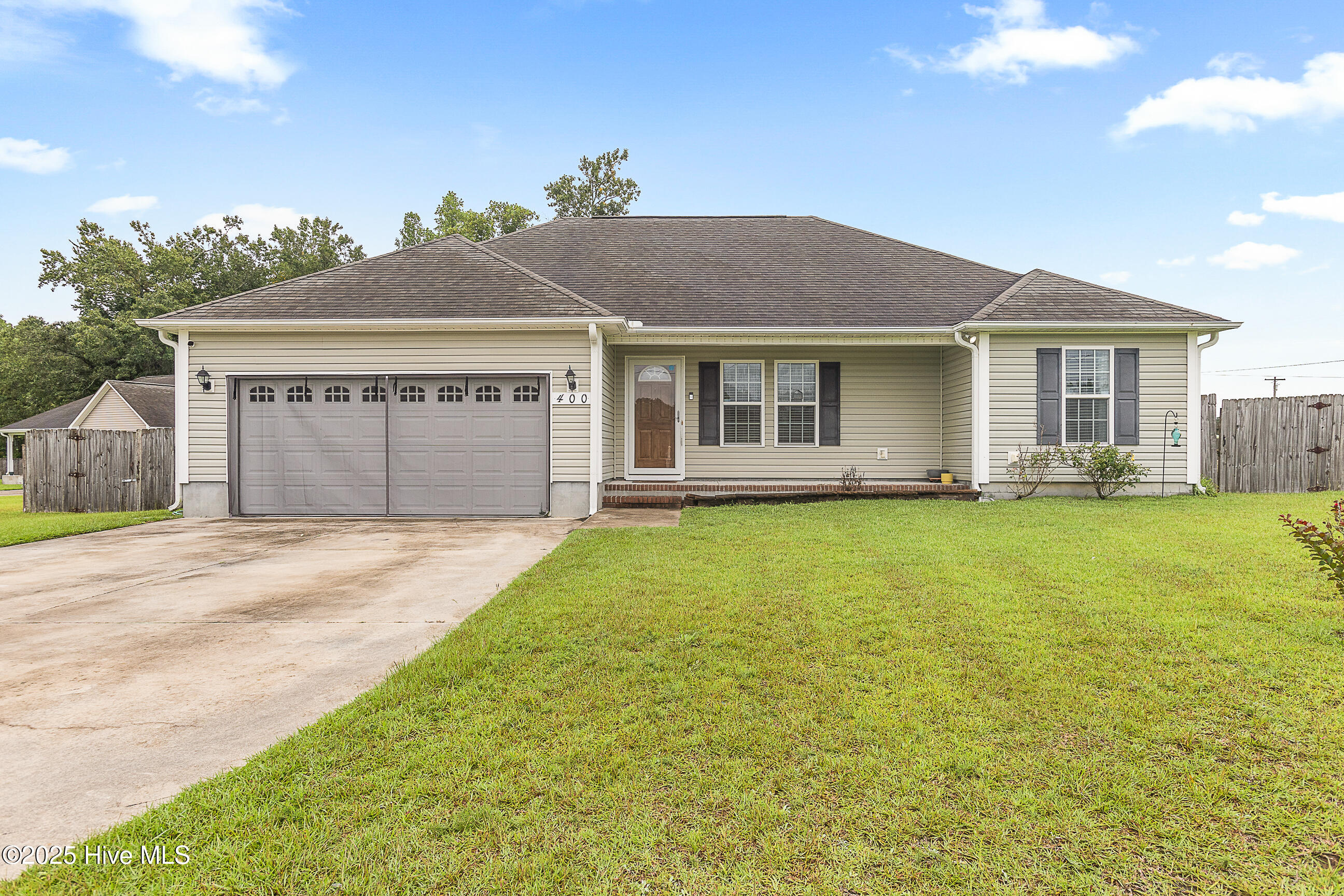 400 Old Stage Road Richlands, NC 28574 - Photo 1 of 31 01