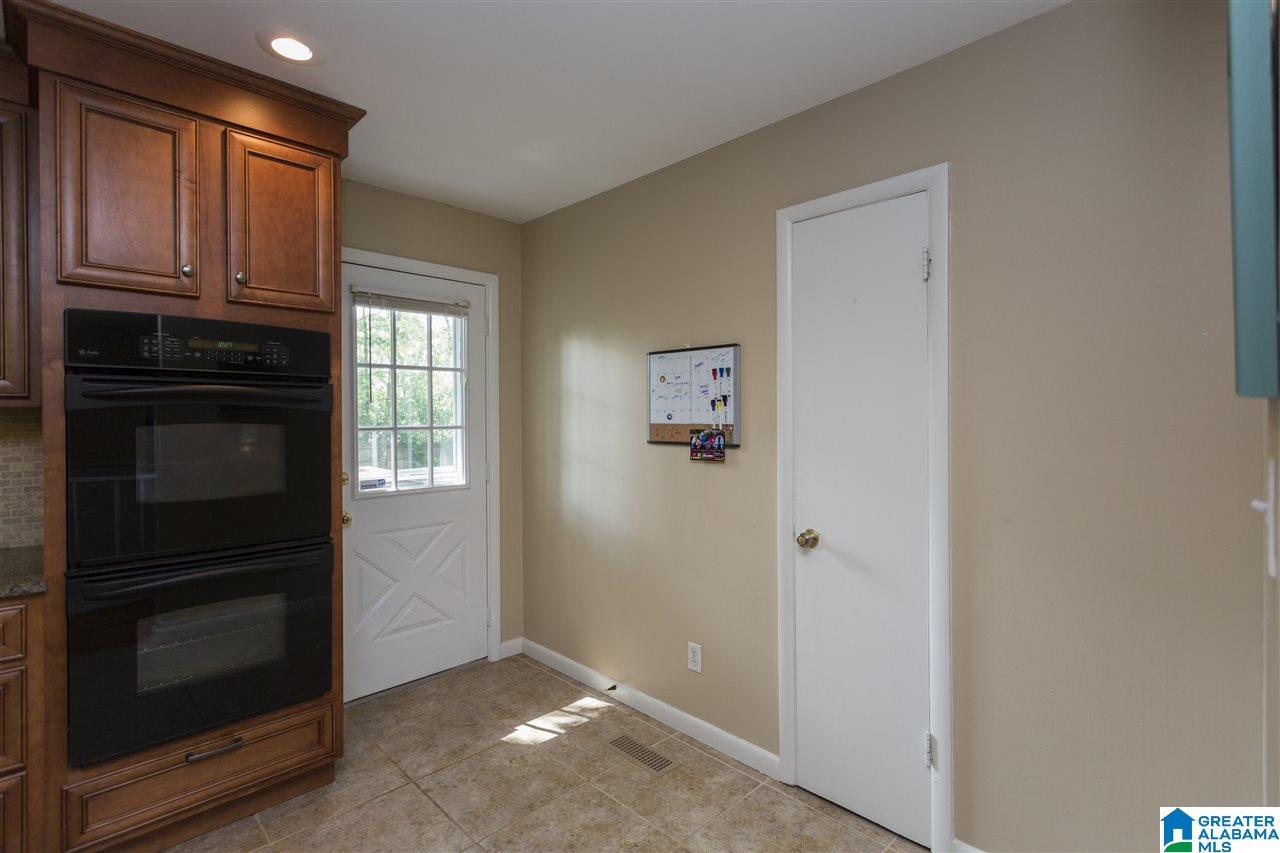 2313 Empire Road Birmingham, AL 35226 - Photo 12 of 47