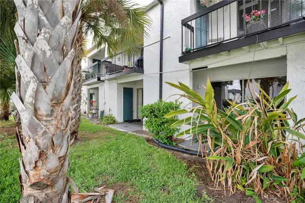 $75,000 | 4111 South Semoran Boulevard, Unit 16, Orlando, FL 32822