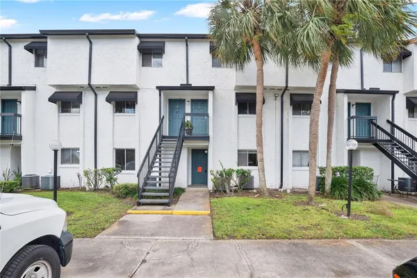 $75,000 | 4111 South Semoran Boulevard, Unit 16, Orlando, FL 32822