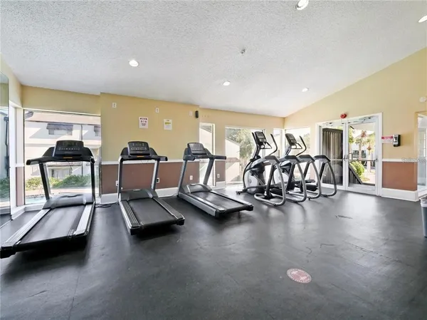 $75,000 | 4111 South Semoran Boulevard, Unit 16, Orlando, FL 32822