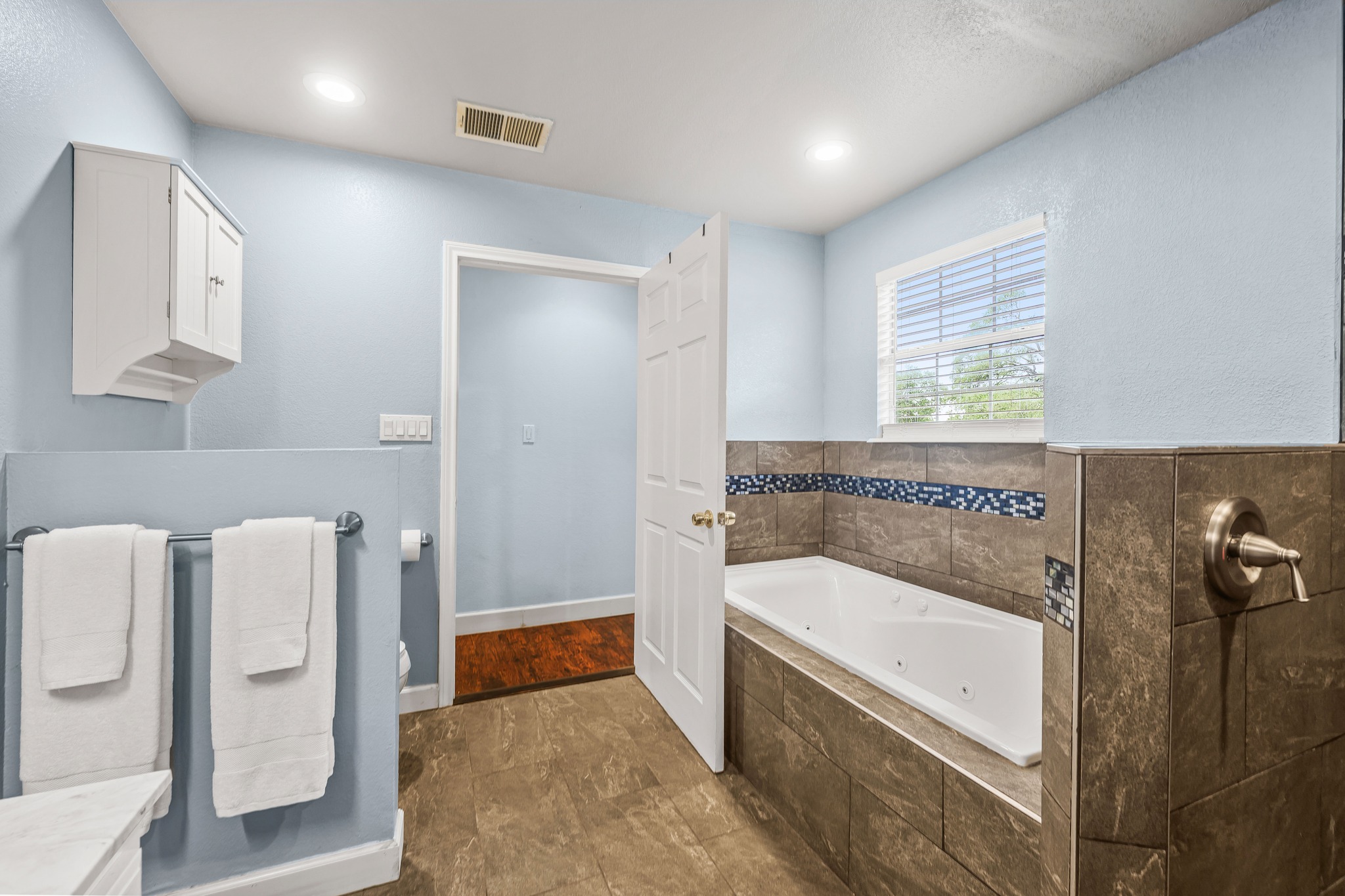 2110 Spring Valley Drive Dripping Springs, TX 78620 - Photo 32 of 40