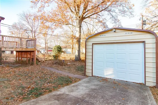 $234,900 | 102 Cliff Drive, Buckner, MO 64016