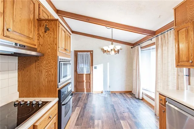 $234,900 | 102 Cliff Drive, Buckner, MO 64016