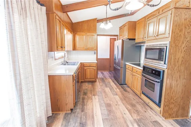 $234,900 | 102 Cliff Drive, Buckner, MO 64016