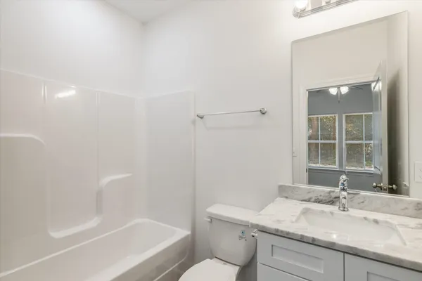 $5,000 | 1720 Airport Drive, Unit 101, Tallahassee, FL 32304