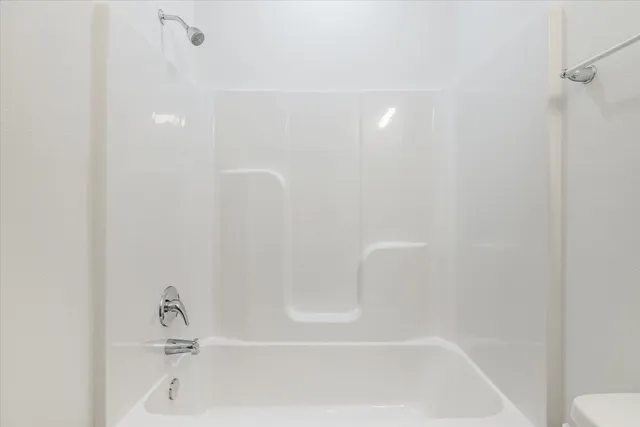 $5,000 | 1720 Airport Drive, Unit 101, Tallahassee, FL 32304