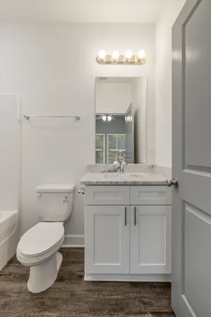 $5,000 | 1720 Airport Drive, Unit 101, Tallahassee, FL 32304