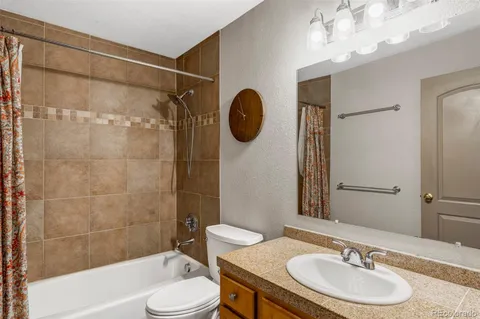 $750,000 | 11967 West 14th Avenue, Lakewood, CO 80401