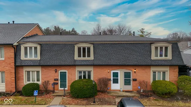 $149,000 | 1131 Canterbury Square South, Indianapolis, IN 46260