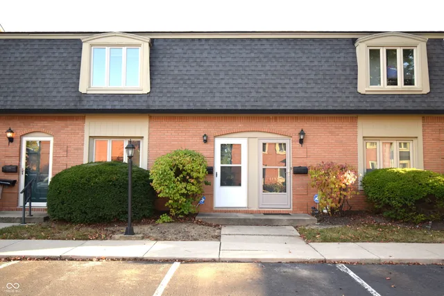 $149,000 | 1131 Canterbury Square South, Indianapolis, IN 46260