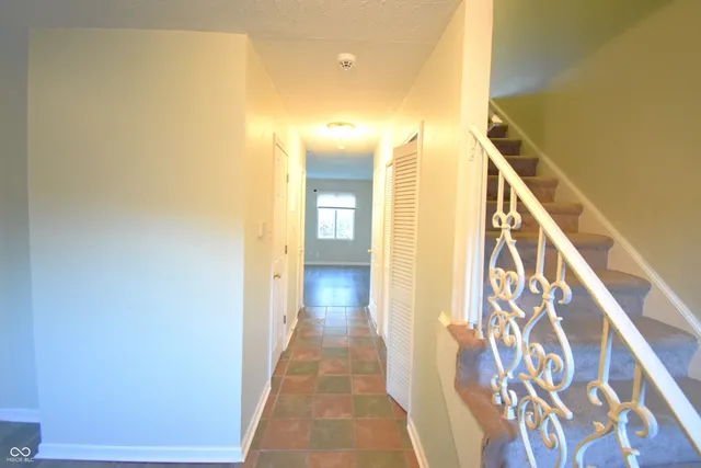 $155,000 | 1131 Canterbury Square South, Indianapolis, IN 46260