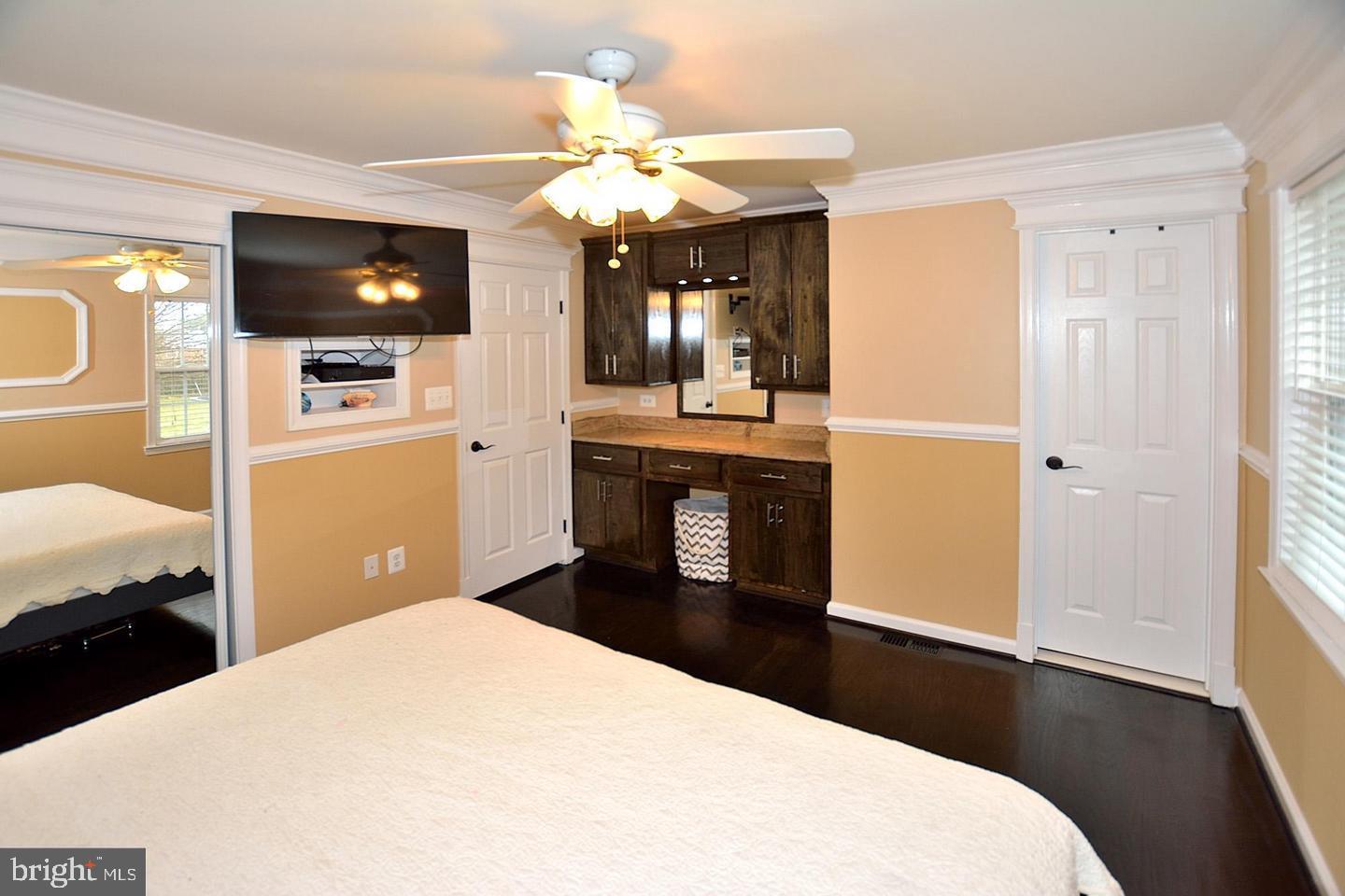 7826 Garner Drive Manassas, VA 20109 - Photo 11 of 23