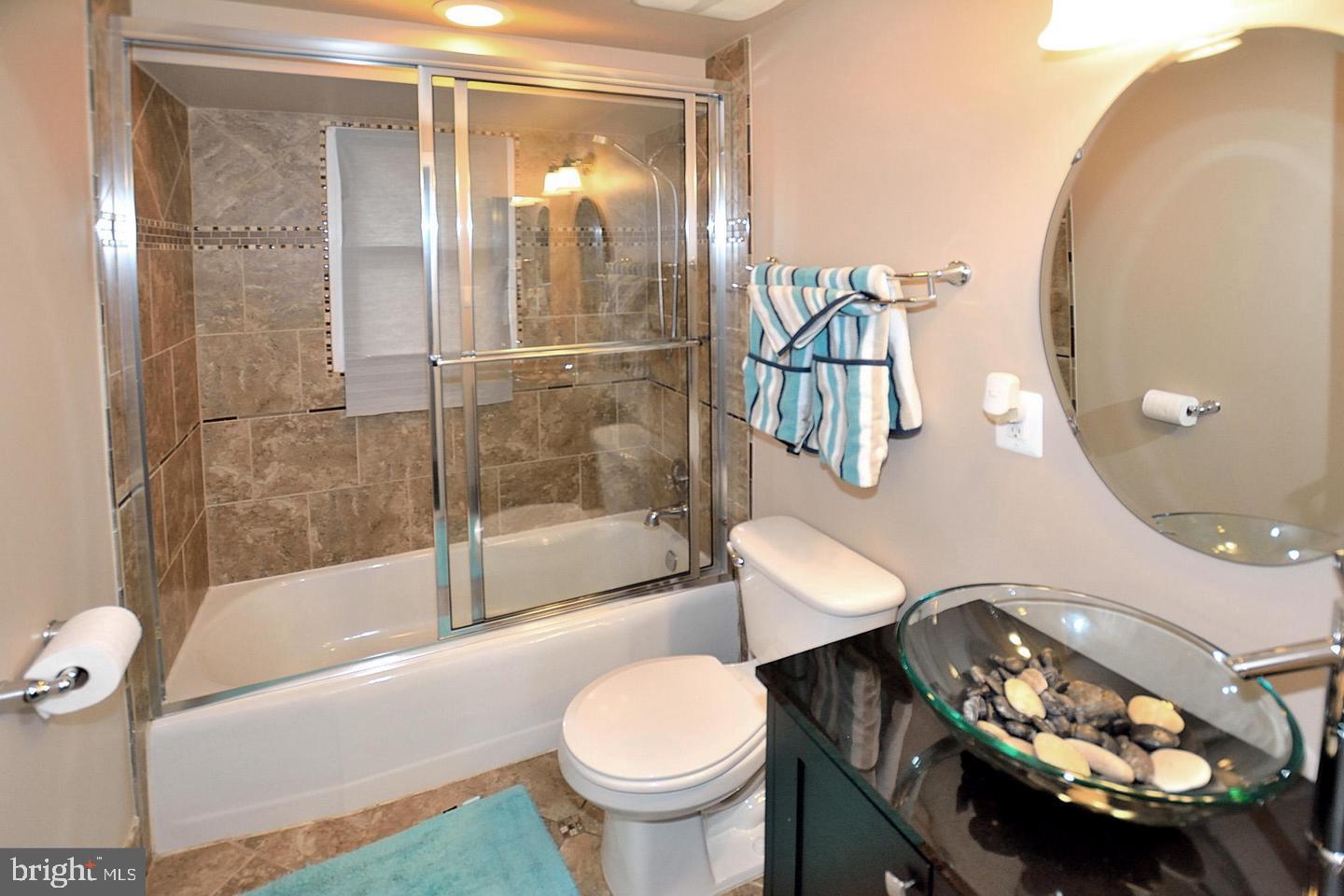 7826 Garner Drive Manassas, VA 20109 - Photo 6 of 23