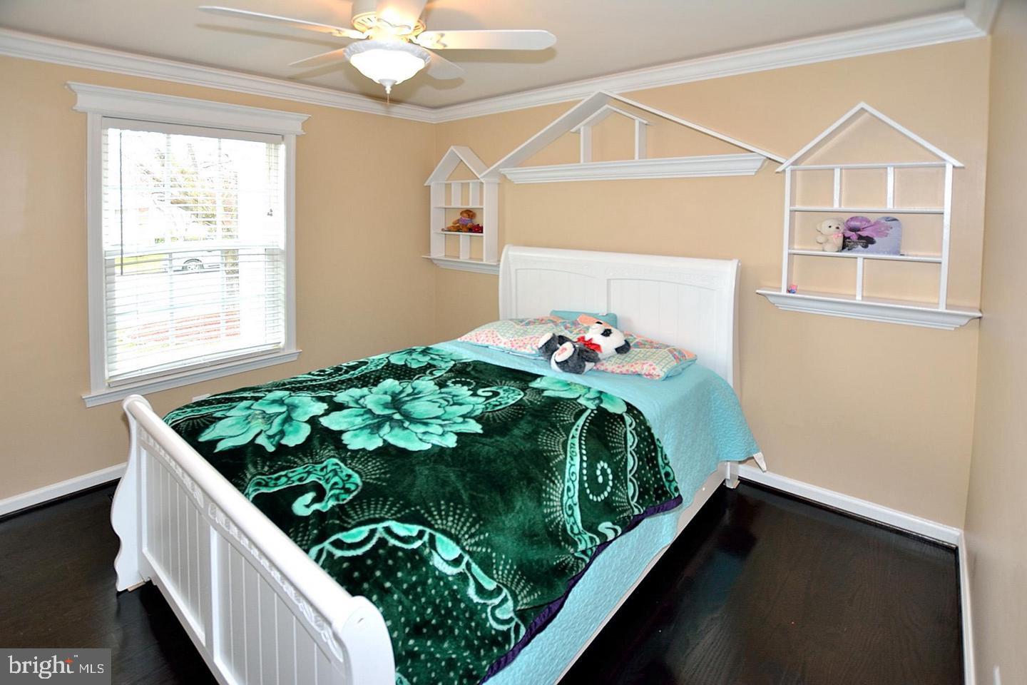 7826 Garner Drive Manassas, VA 20109 - Photo 8 of 23