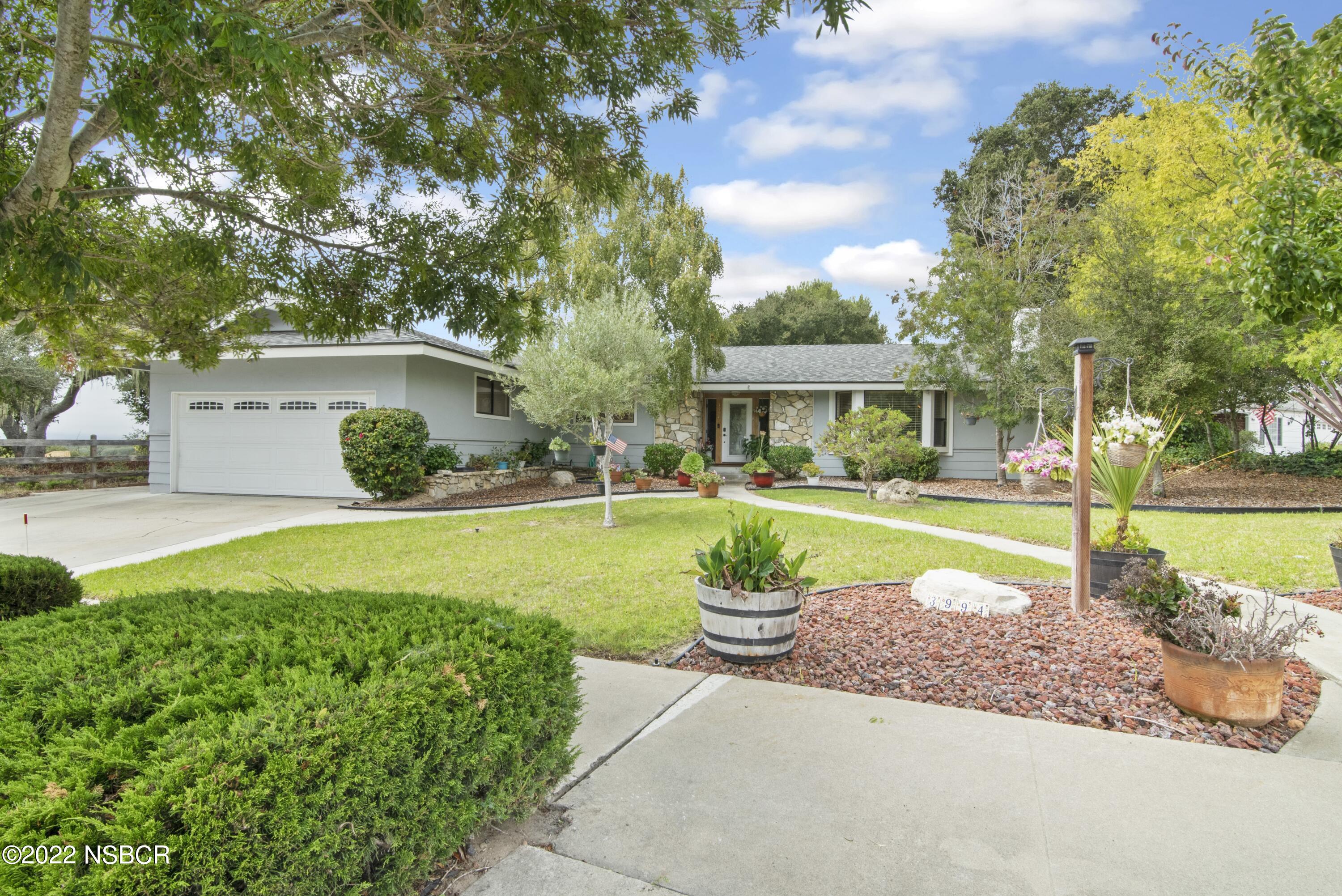 001_Front Yard