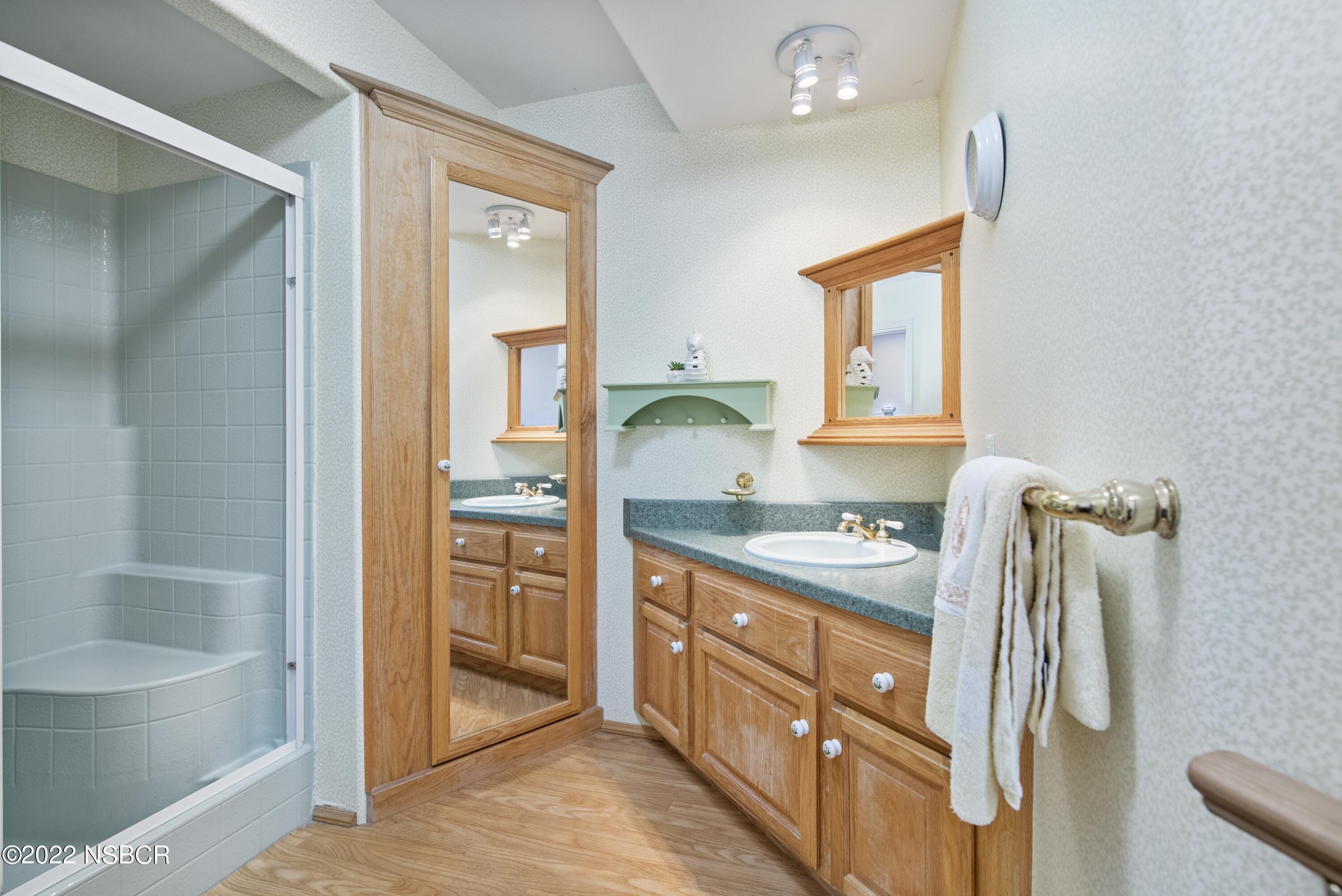 3994 Club House Road Lompoc, CA 93436 - Photo 16 of 27 016_Primary Bathrppm