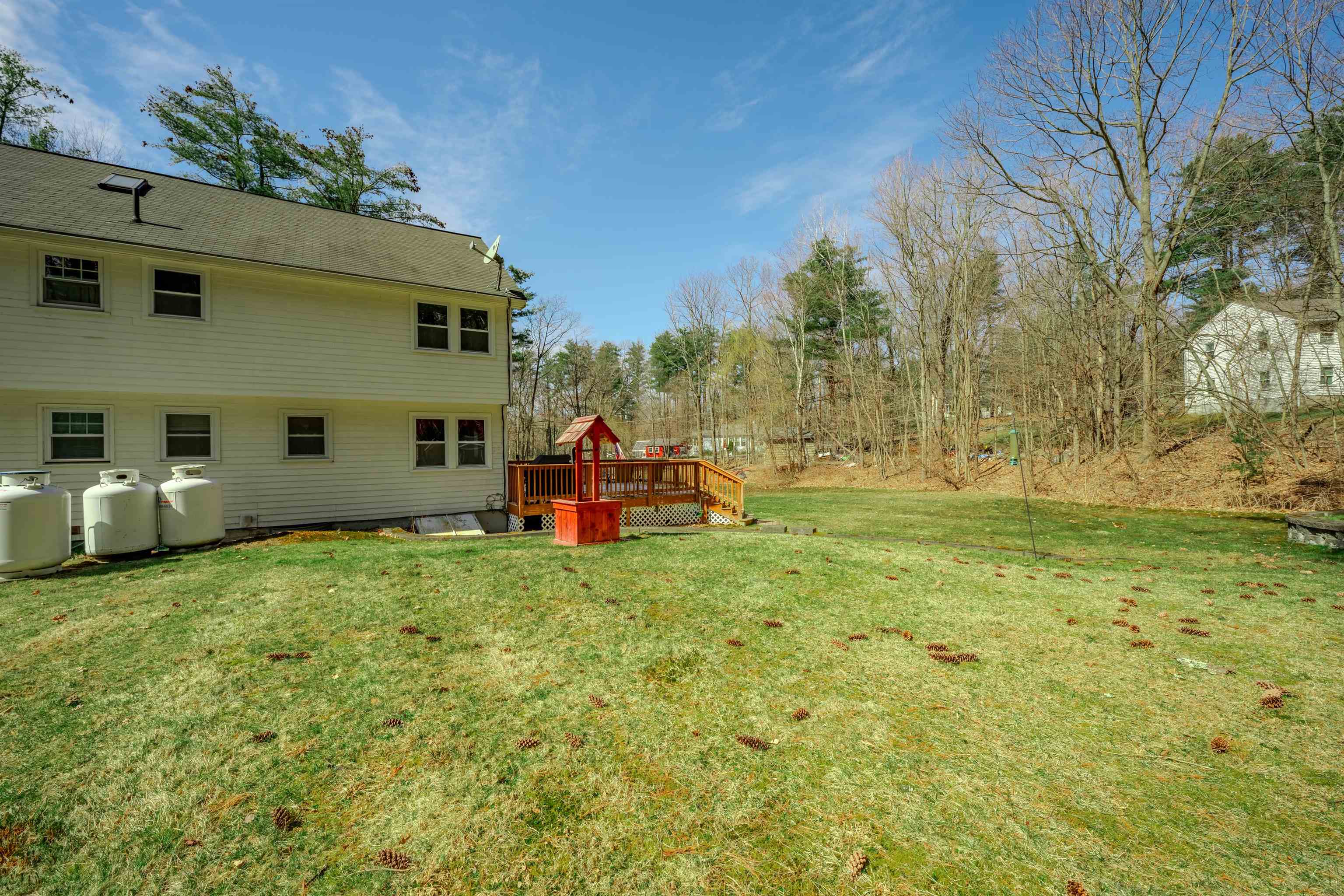 3 Kilrea Road, Unit L Derry, NH 03038 - Photo 28 of 35