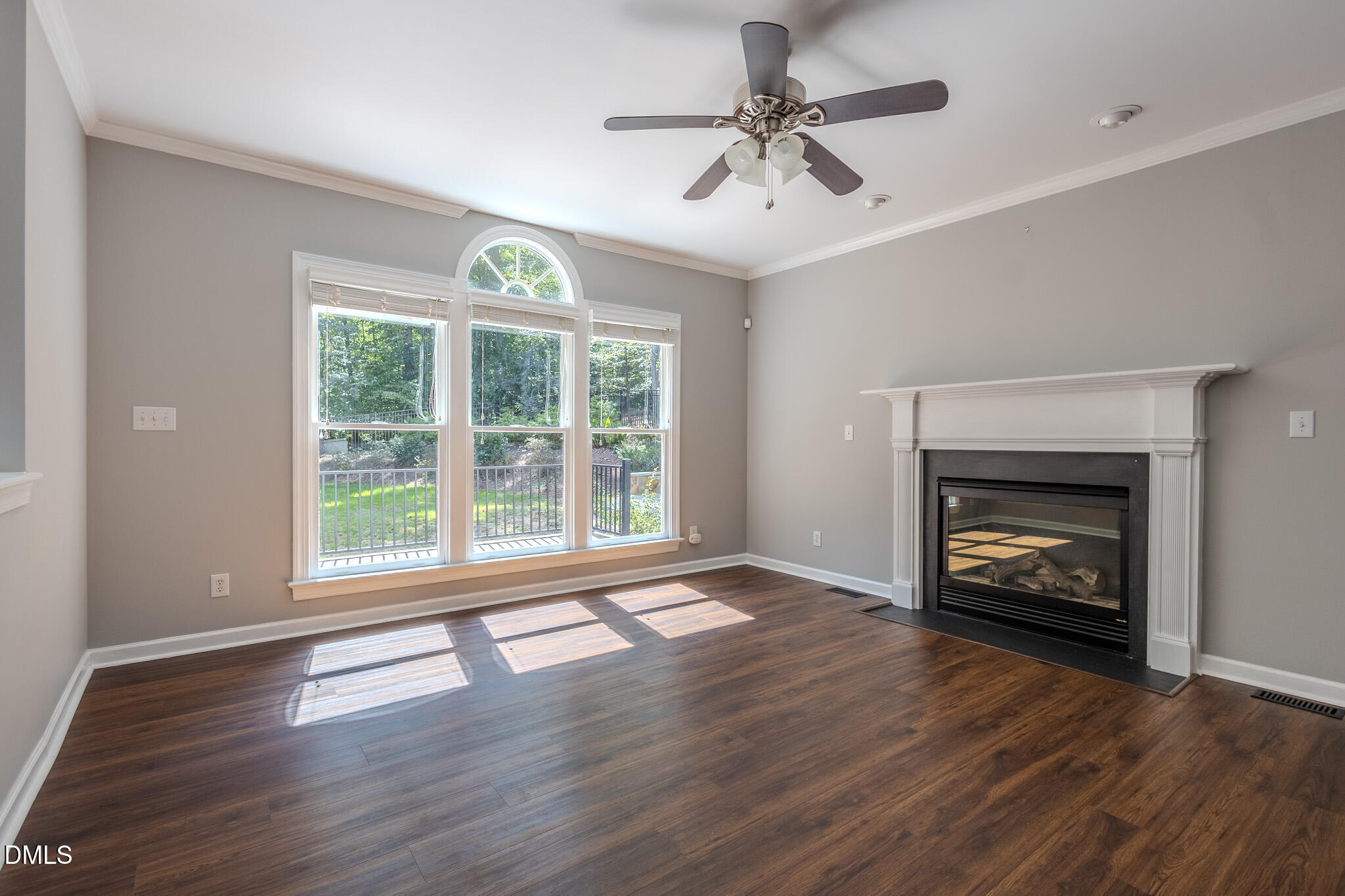 2729 Sunnystone Way Raleigh, NC 27613 - Photo 12 of 37 Family Room