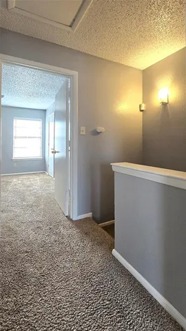 a view of a entrance gate of the house