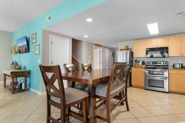 $579,900 | 3401 North Ocean Boulevard, Unit 306, North Myrtle Beach, SC 29582