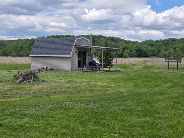 $415,000 | 39 Highway 39, Hollandale, WI 53544