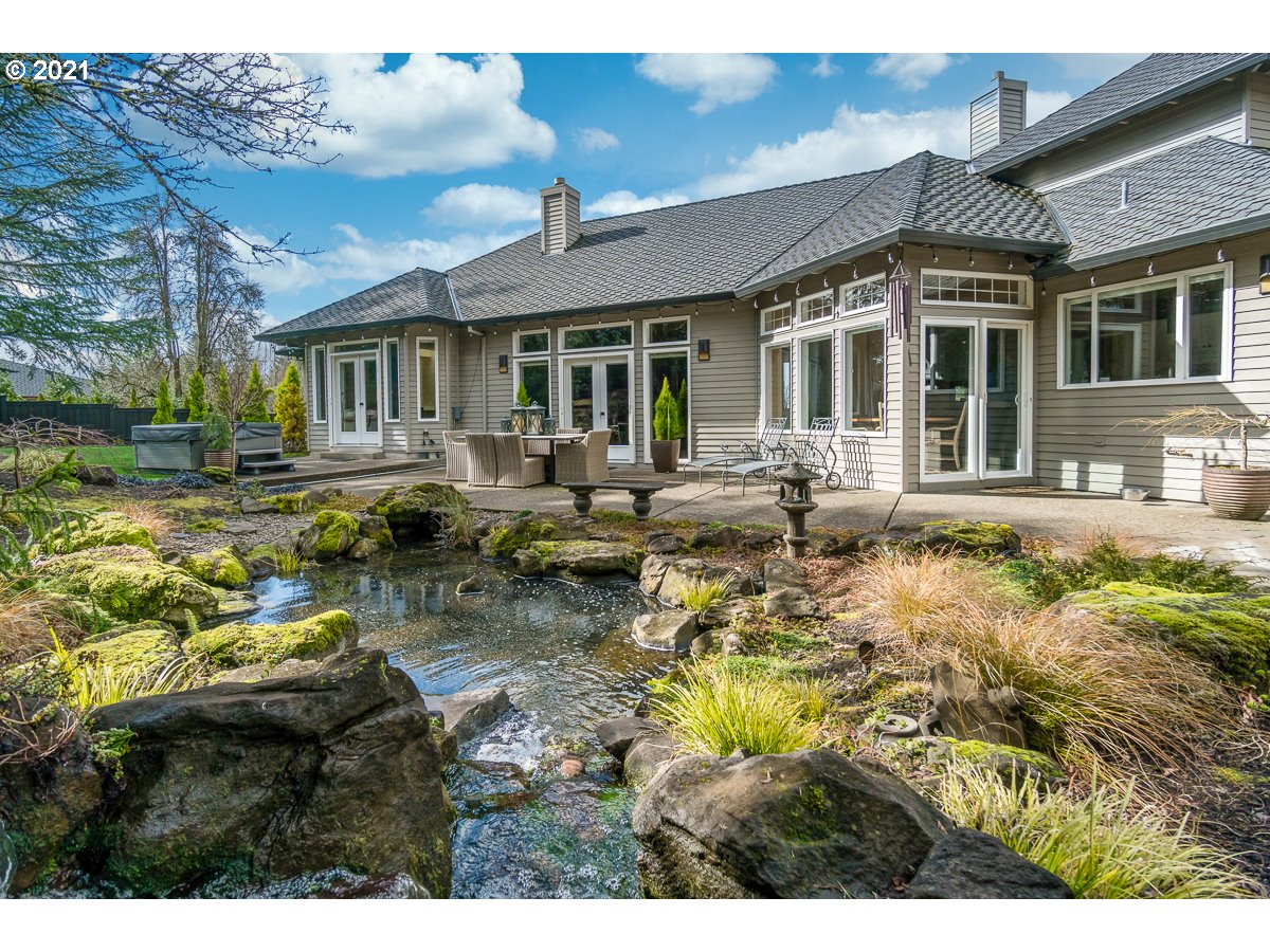 15585 Southwest Roshak Road Tigard, OR 97224 - Photo 22 of 30 Gallery Image 22