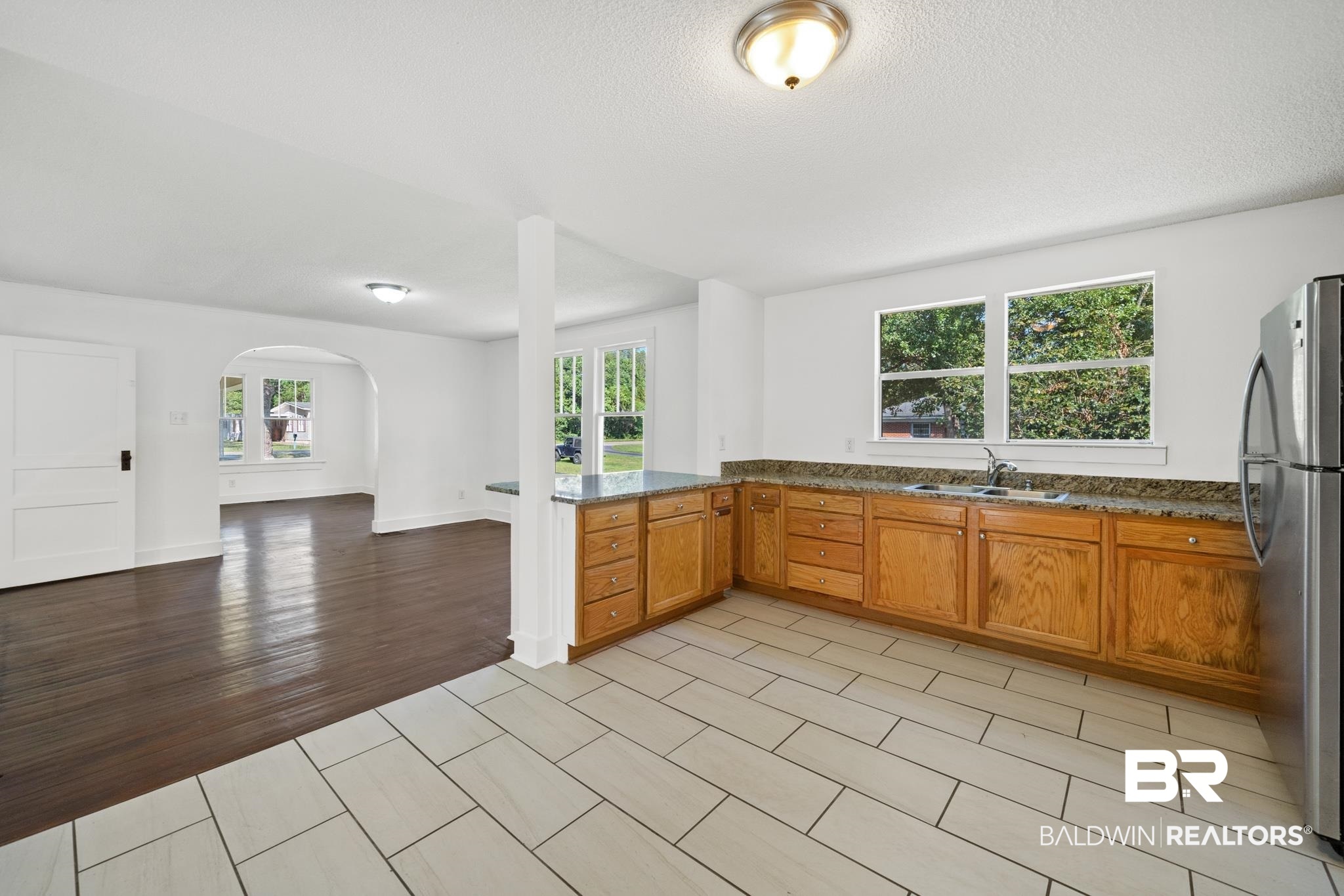 765 Magnolia Road Mobile, AL 36606 - Photo 10 of 20