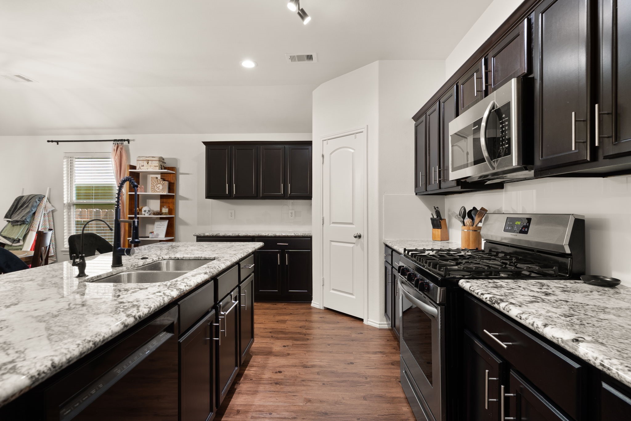 23811 Pinebrook Thicket Lane Spring, TX 77389 - Photo 12 of 25