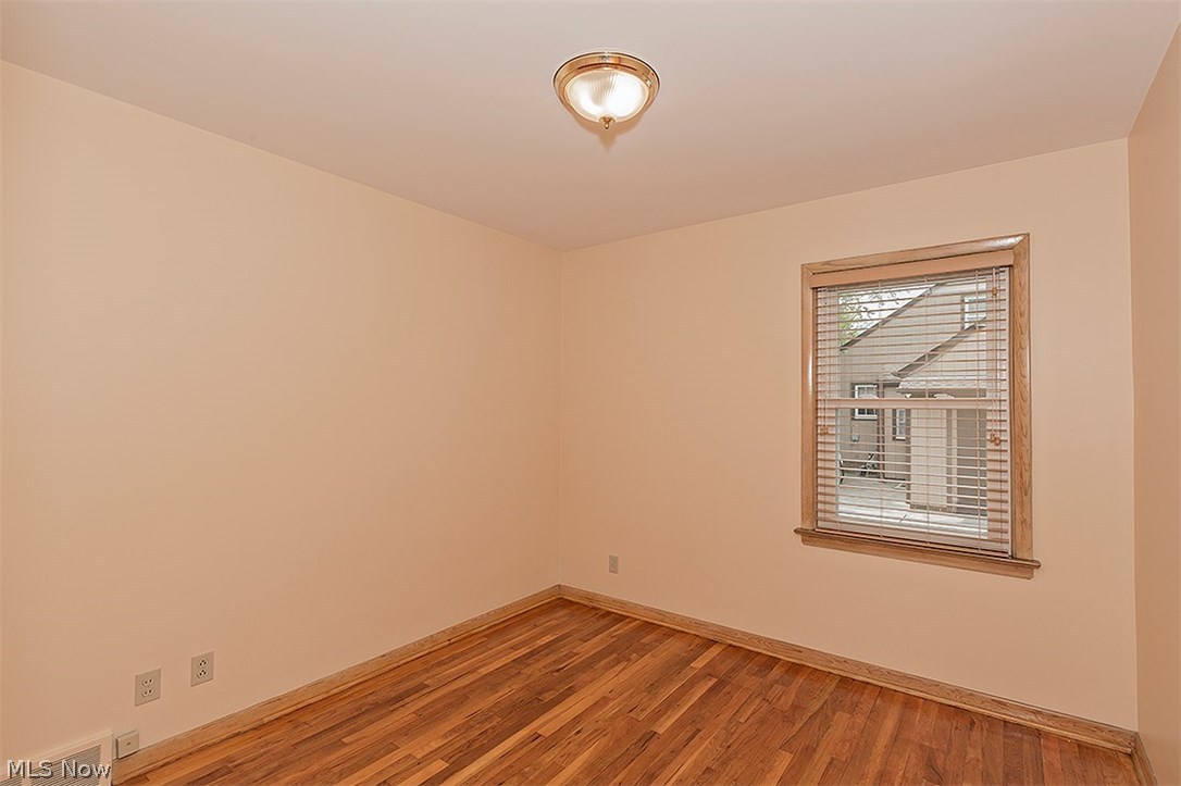 25922 Highland Road Cleveland, OH 44143 - Photo 13 of 27 Gallery Image 13