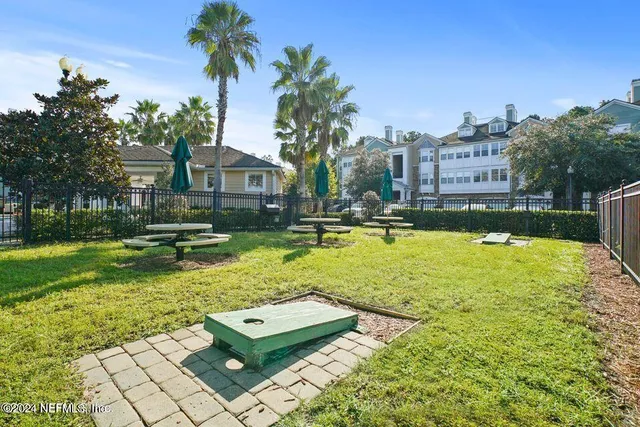 $1,295 | 8550 Touchton Road, Unit 1126, Jacksonville, FL 32216