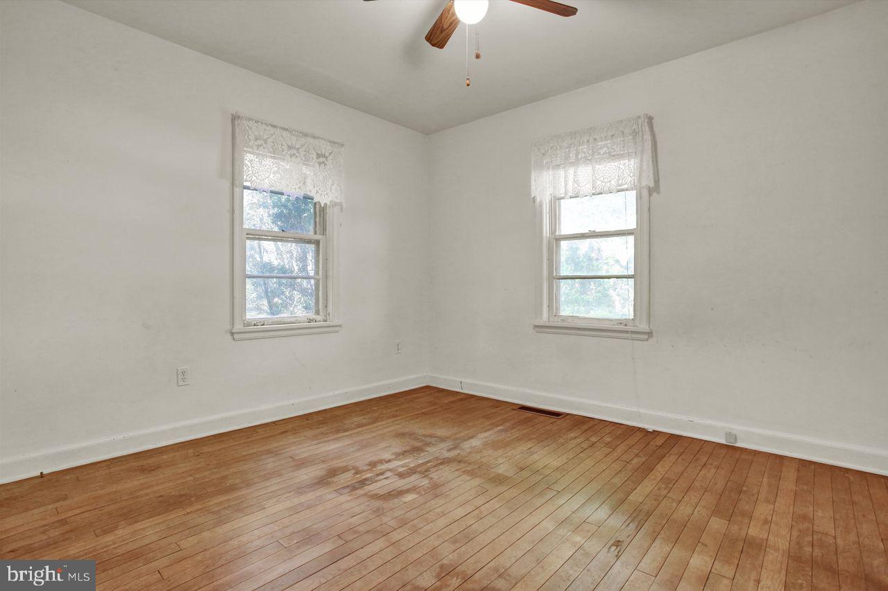 200 Parkside Avenue Reading, PA 19607 - Photo 11 of 29