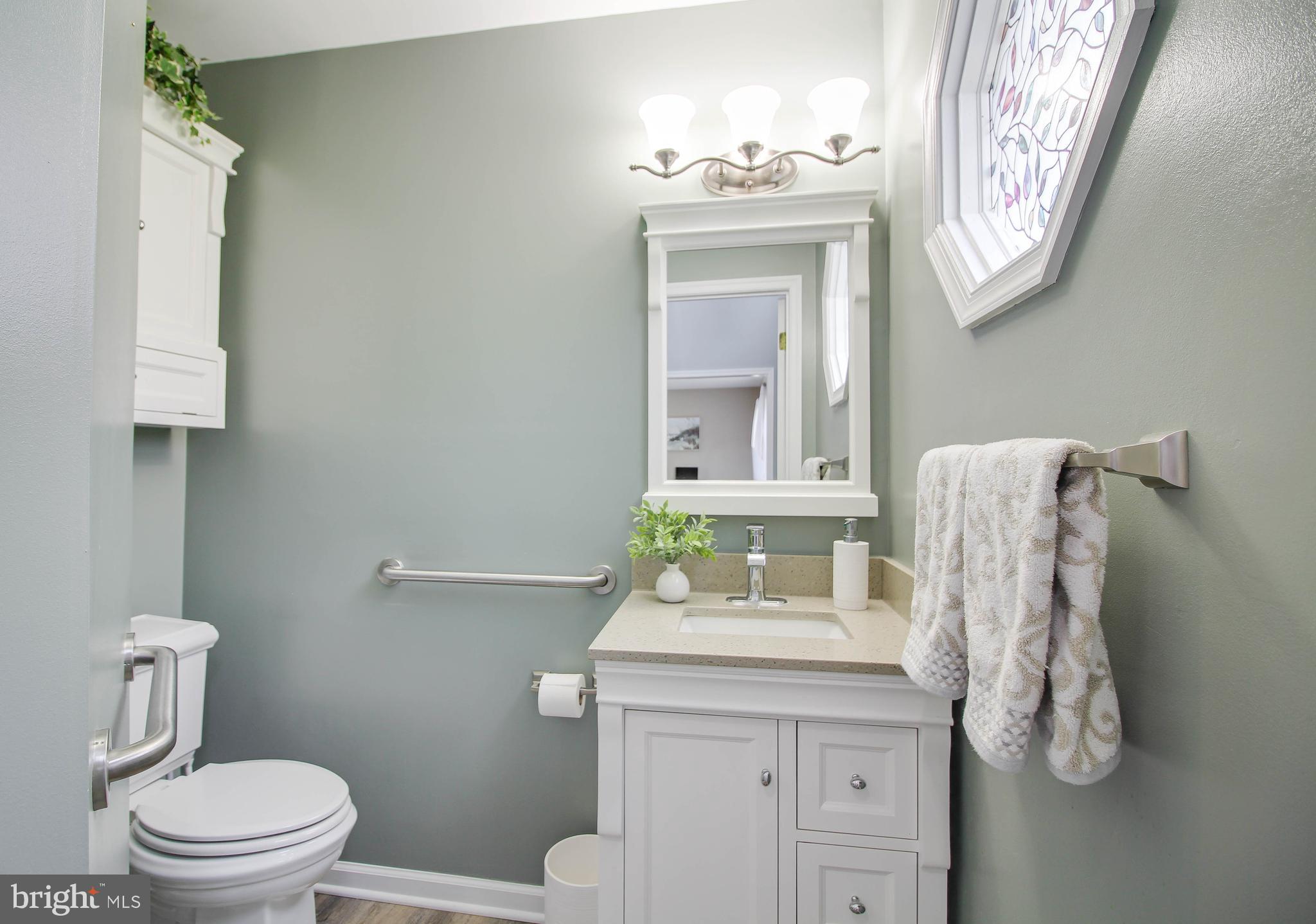 2989 Wheatfield Road Finksburg, MD 21048 - Photo 19 of 54 First Floor powder room