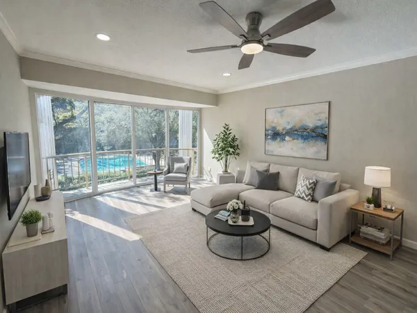 $2,400 | 5050 Ambassador Way, Unit 212, Houston, TX 77056