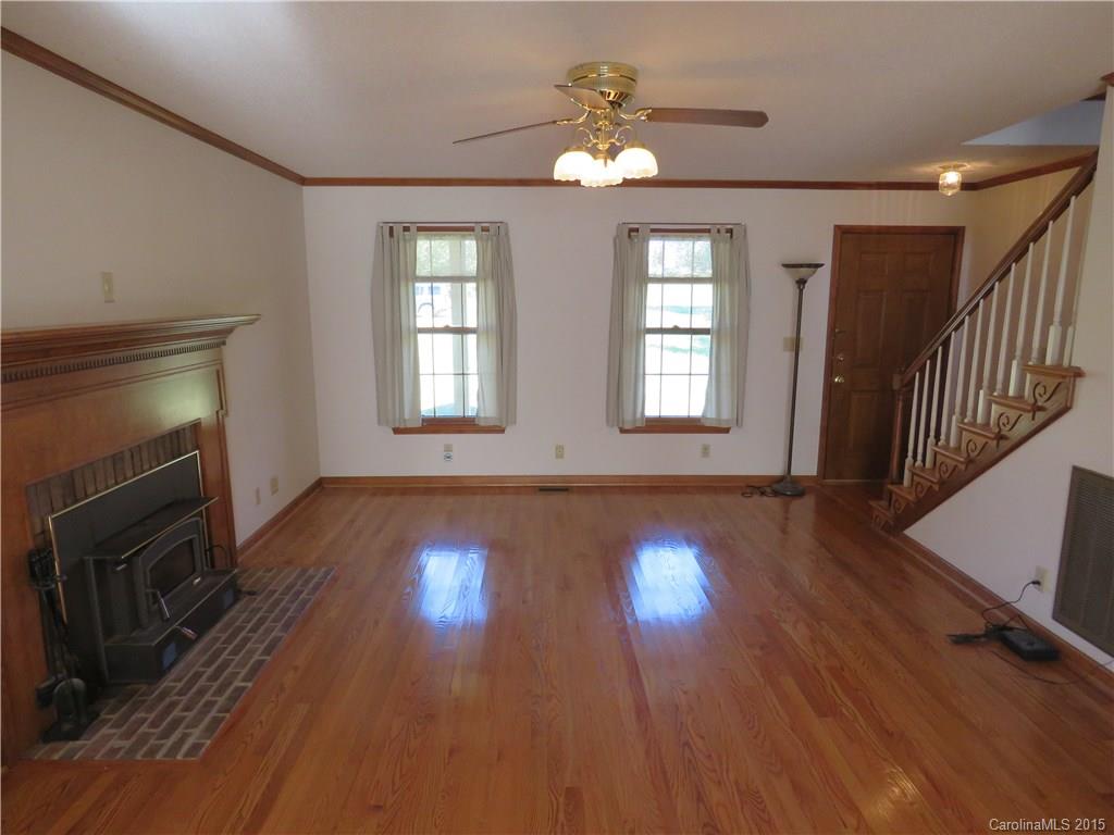 420 State Rd S-46-181 York, SC 29745 - Photo 5 of 14 Gallery Image 5