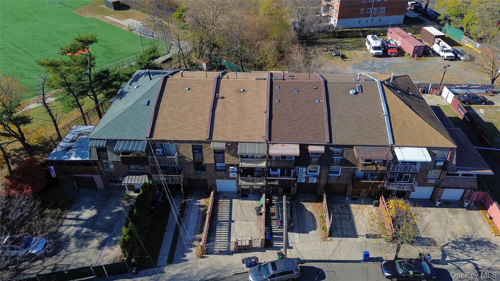 13716 88th Street Queens, NY 11417 - Photo 22 of 26 an aerial view of multiple houses
