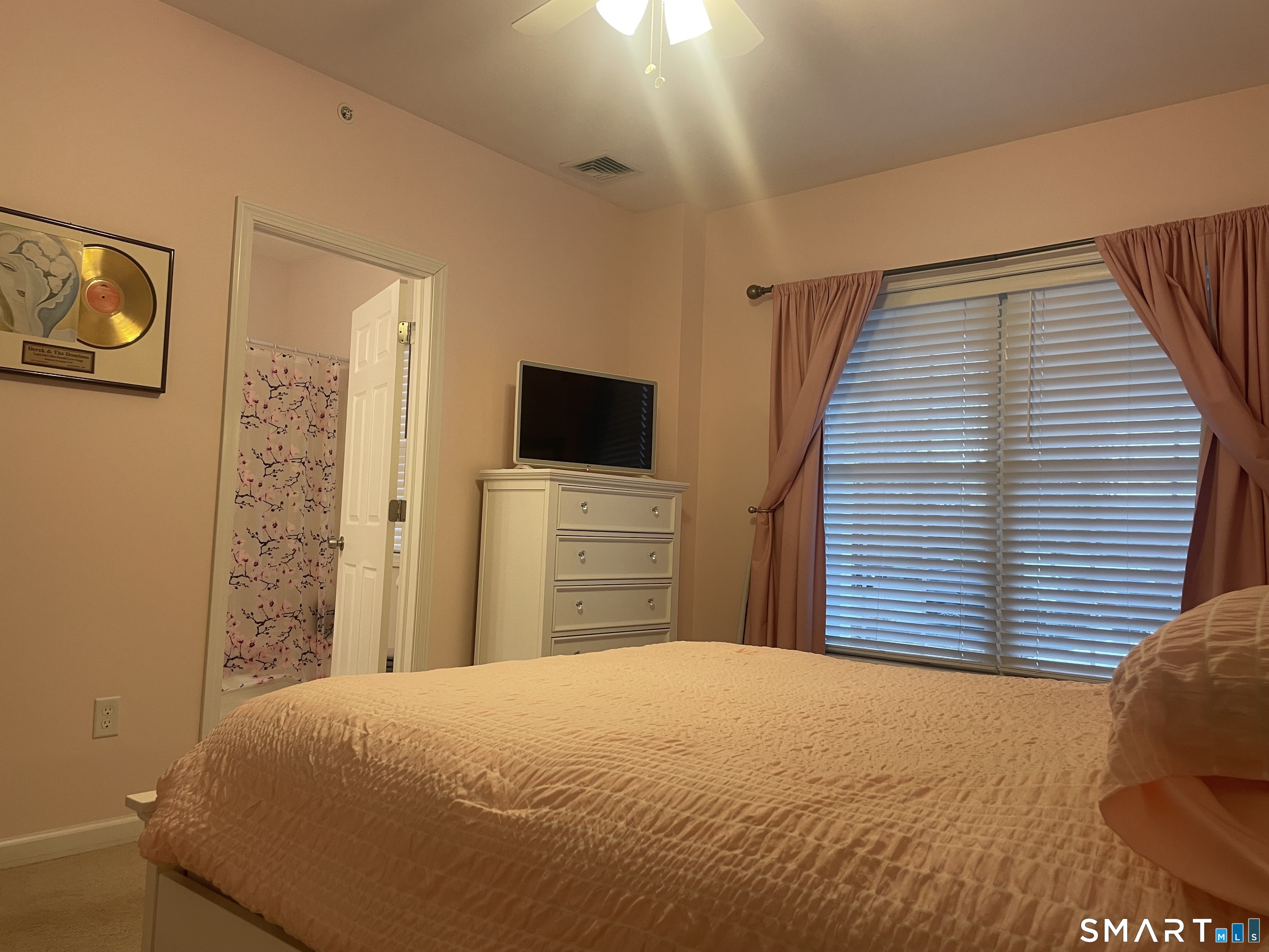 130 Meridian Street, Unit 301 Groton, CT 06340 - Photo 13 of 18