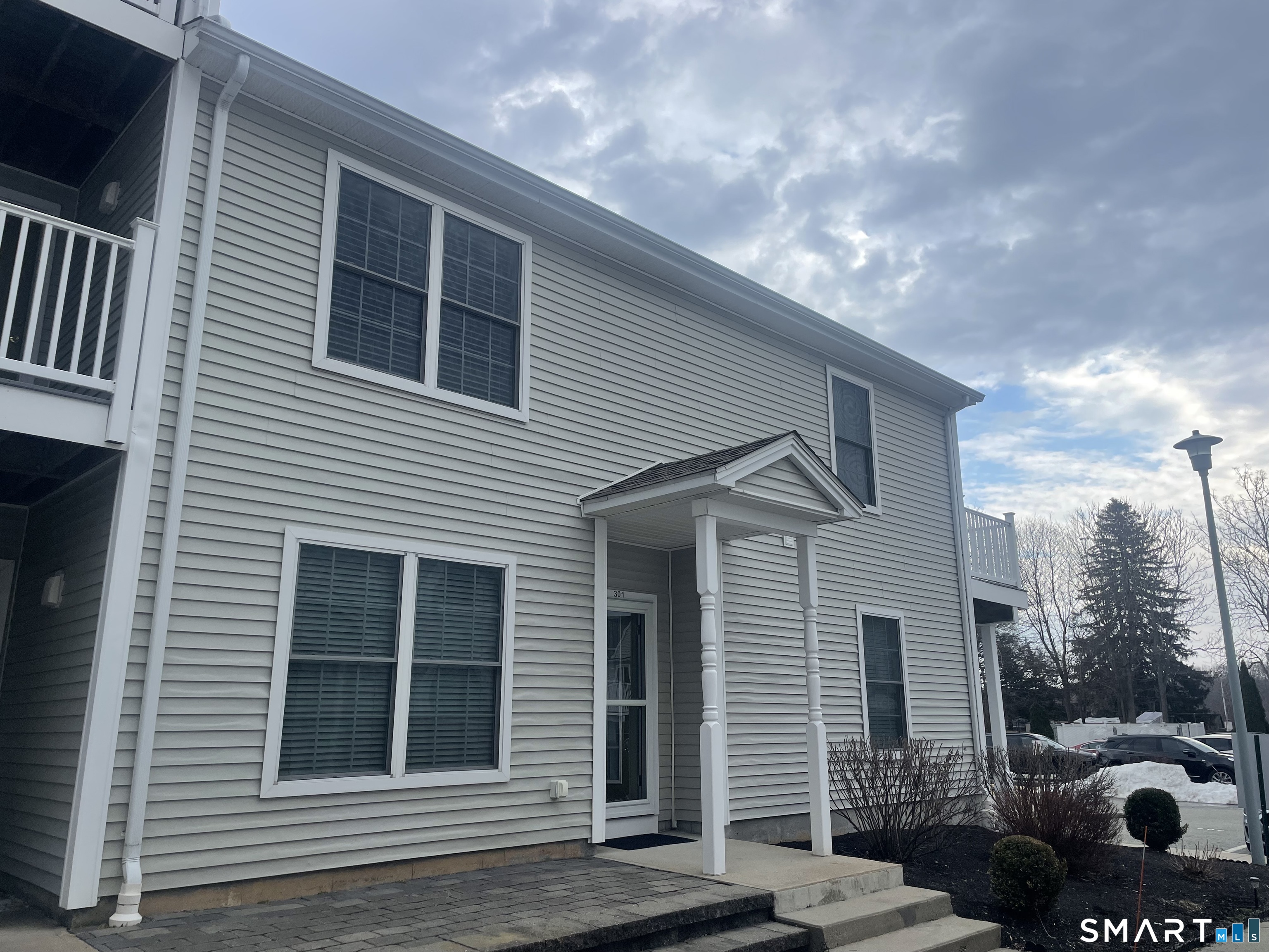 130 Meridian Street, Unit 301 Groton, CT 06340 - Photo 2 of 18