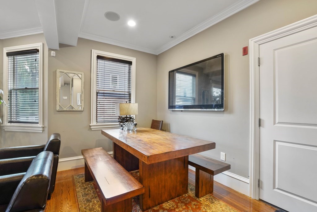 15 Howell Street, Unit 1 Boston, MA 02125 - Photo 8 of 33 Gallery Image 8