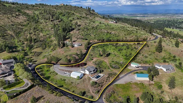 $879,999 | 6930 North Lynden Road, Otis Orchards, WA 99027