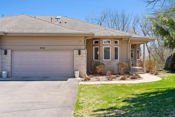 $765,000 | 7052 Crowne Oak Road, Eden Prairie, MN 55344