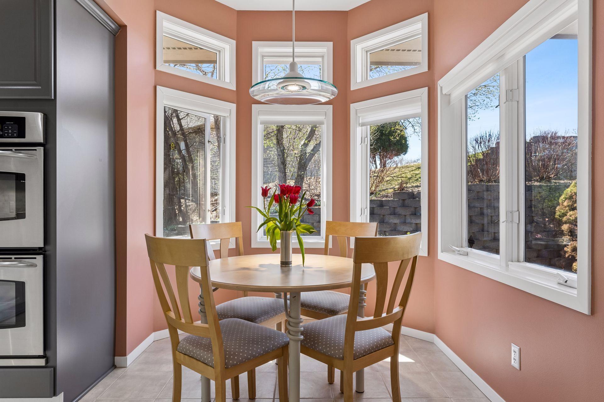 7052 Crowne Oak Road Eden Prairie, MN 55344 - Photo 16 of 58