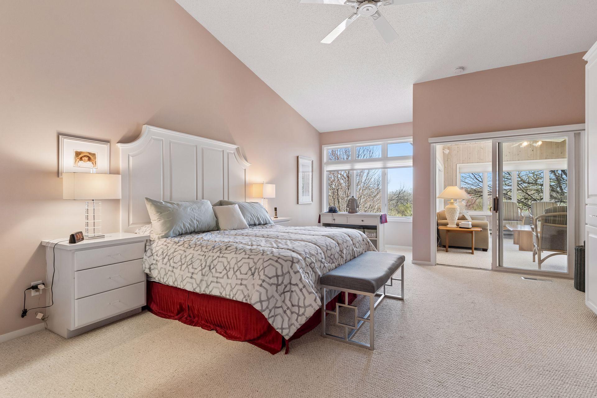 7052 Crowne Oak Road Eden Prairie, MN 55344 - Photo 30 of 58