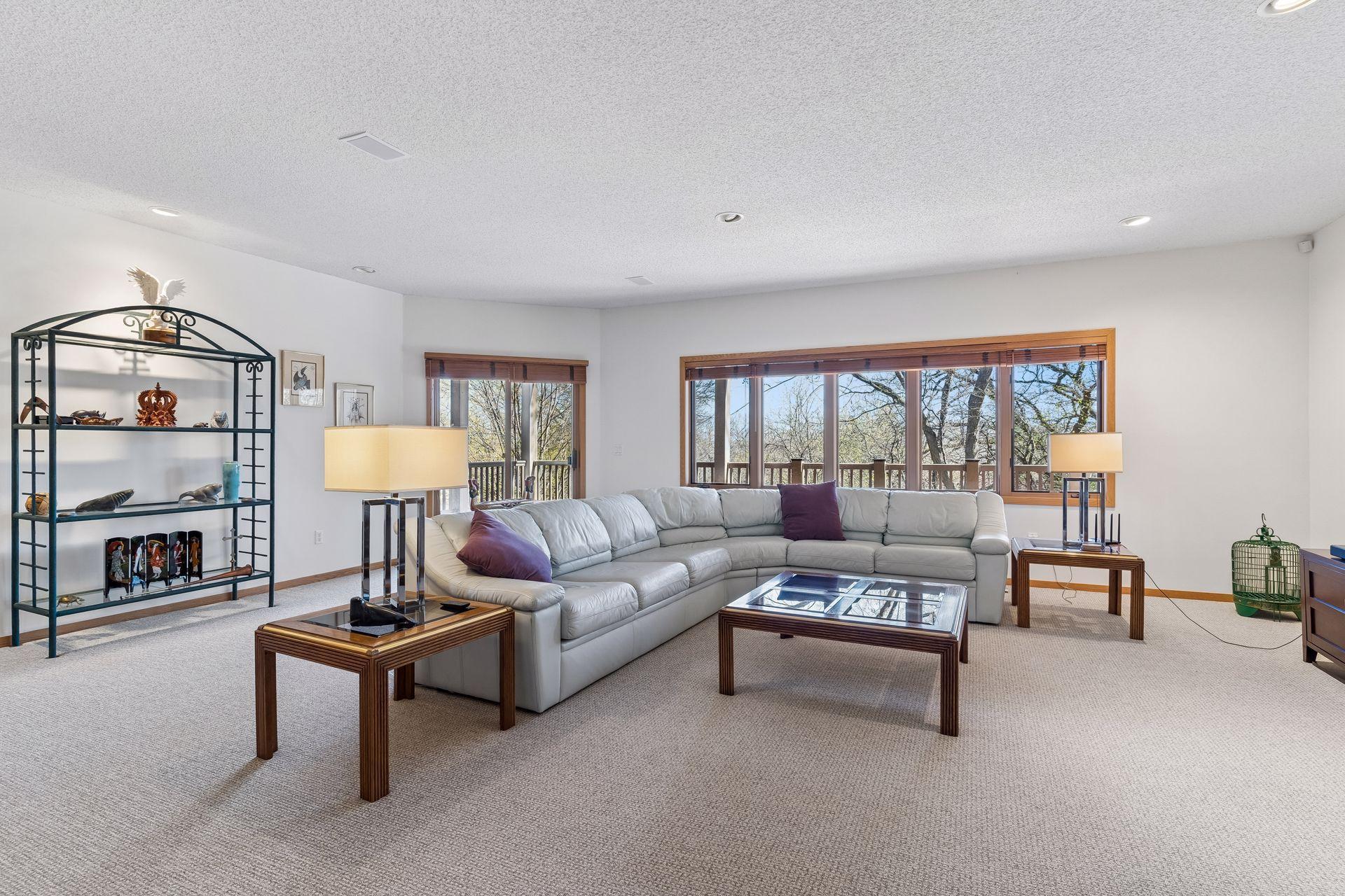 7052 Crowne Oak Road Eden Prairie, MN 55344 - Photo 44 of 58